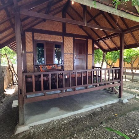 Maryan Moyo Bungalows & Resto Moyo Island Exterior foto
