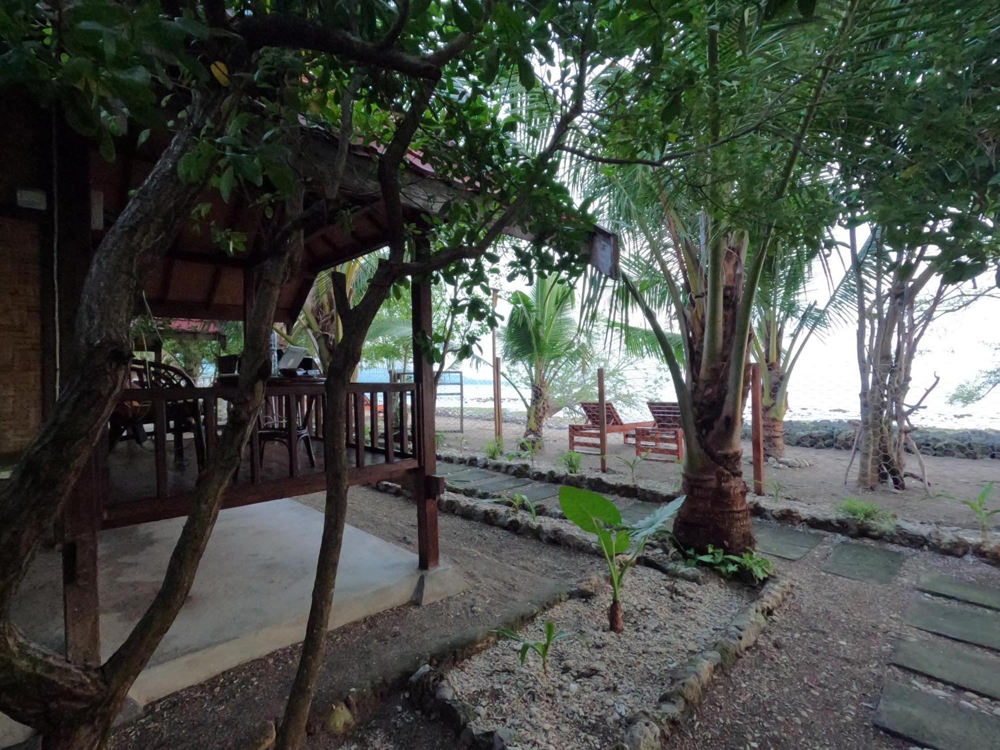 Maryan Moyo Bungalows & Resto Moyo Island Exterior foto