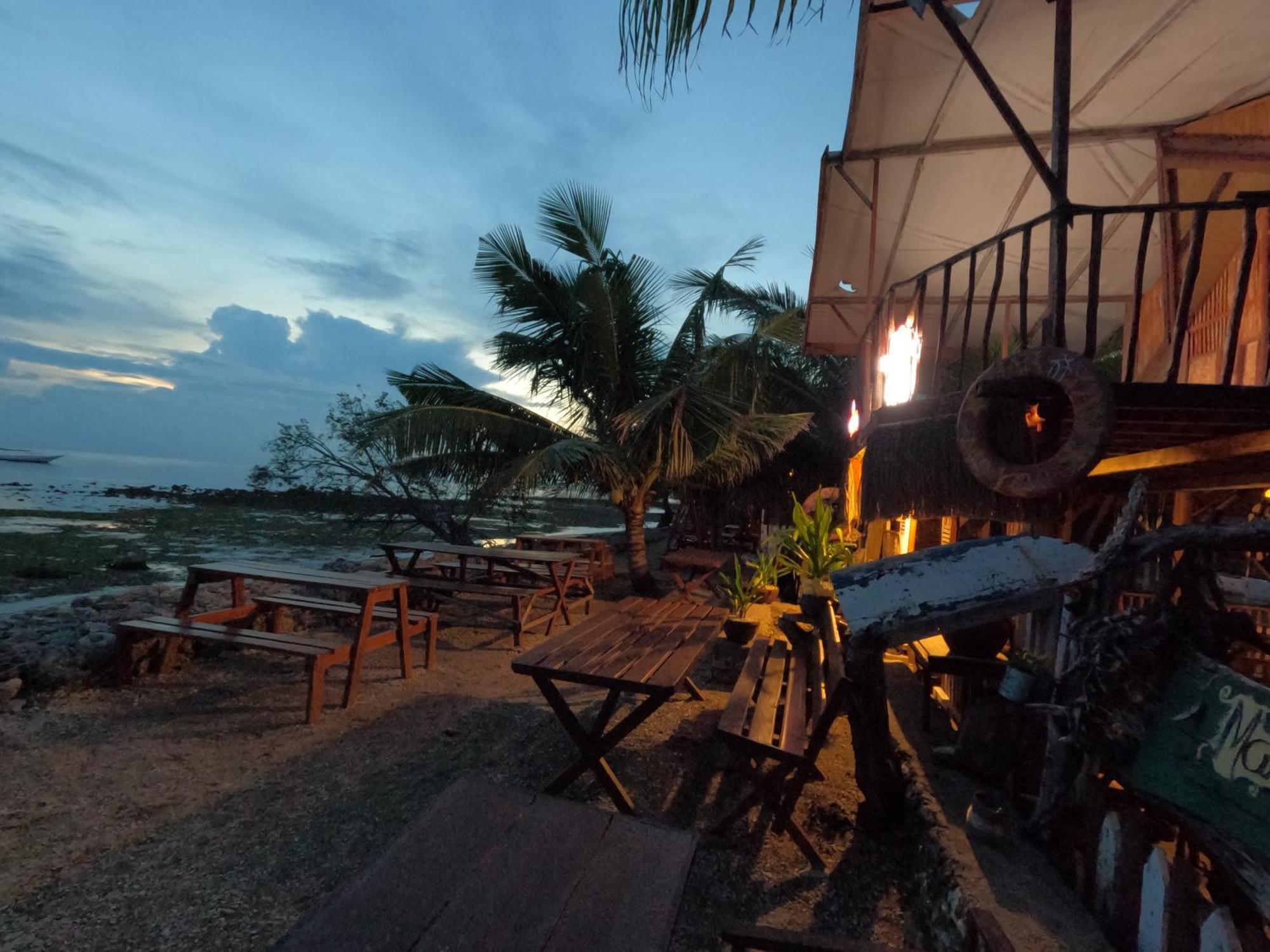 Maryan Moyo Bungalows & Resto Moyo Island Exterior foto